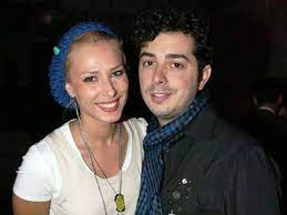 Iulia vantur was born on july 24, 1980 in iasi, romania. Iulia Vantur Pictures With Ex Husband Iulia Vantur Unseen Cozy Kissing Pictures With Ex Boyfriend Filmibeat