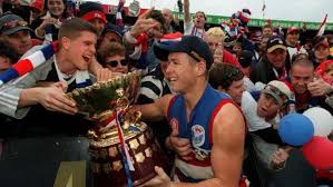 Stuart dew after he was named coach of the gold coast suns in 2017. Suns In The Media Page 140 Bigfooty