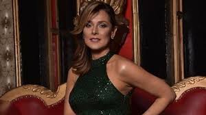 En el caso de las figuras públicas y personas que trabajan en televisión, las exigencias pueden ser demasiadas, y el agotamiento se hace sentir. Fotos Este Es El Destape Mas Sexi Que Hemos Visto De Silvia Corzo Minuto30 Com