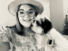 Flins and Layla resemble siblings