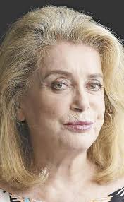 The Chateau Diaries #294 Stephanie Jarvis looks like her farmhouse