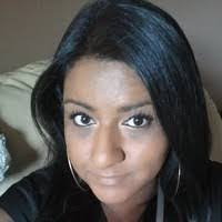 Amanda Iozzo's Instagram, Twitter & Facebook