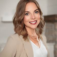 TOP 10 BEST Real Estate Agent in West Bend, WI