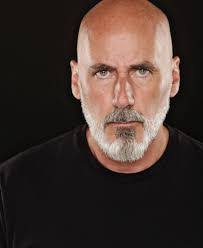 Mark Ludlow's Instagram, Twitter & Facebook