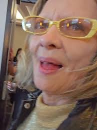 Stacey Swain's Instagram, Twitter & Facebook