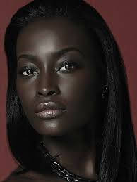 Portrait Beauty Lifestyle For More Inspiration Follow On Ig Richpointofview Or Click On Photo To Vi Beautiful Black Women Ebony Beauty Dark Skin Women