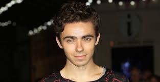 Ariana Grande's Dating History: All Of Her Former Partners Ranked By Net  Worth