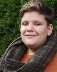 Brittney Windsor's Instagram, Twitter & Facebook