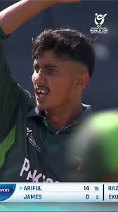 Stunners from Haroon Arshad and Shamyl Hussain has put Pakistan