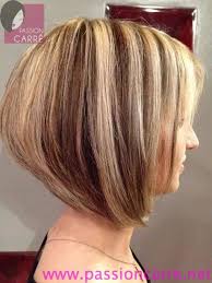 Le top 10 des coupes courtes de l automne hiver 2019 2020 femme actuelle le mag. Coiffure Au Carra C Court Avec Frange Cheveux S