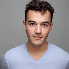 Deangelo Kearns's Instagram, Twitter & Facebook