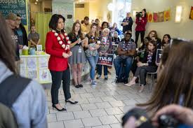 Tulsi gabbard 🌺подлинная учетная запись @tulsigabbard. Presidential Hopeful Tulsi Gabbard Talks Foreign Policy Medicare In Iowa City The Gazette