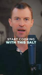 The biggest warning signs of hormone imbalances...👆 There is a lot you can  learn about your body and your hormones by listening to your symptoms. If  you choose to do testing, you