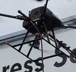Nettoyage par drone des infrastructures en toute sécurité