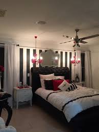 Black And White Striped Wallpaper Bedroom Ideas Black And White Striped Wallpaper Used By Bec And George The Block Sky High Stripe Wallpaper Bedroom Black And White Wallpaper White Wallpaper