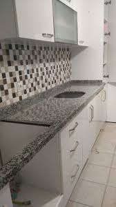 İstanbul'da granit mutfak tezgahı uygulamaları yapan firma. Mutfak Tezgahi Cimstone Belenco Silestone Calisco Sadestone Neolith Dekton Laminam Lapitec Corian Franke Granit Luks Mutfaklar Mutfak Tezgahi Ic Tasarim Mutfak