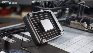 This review of nzxt's m22 120mm liquid cooler benchmarks performance versus 240mm coolers, like the evga clc 240 and. Nzxt Kraken M22 Review Benchmark Thermals Of A Risky Design Gamersnexus Gaming Pc Builds Hardware Benchmarks