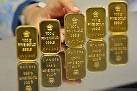 Anda bisa melihat harga emas. Update Harga Emas Hari Ini Kamis 3 September 2020 Antam Rp1 068 000 Per Gram Di Pegadaian Pikiran Rakyat Com