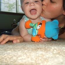 Kate Lavelle (@katelav81)