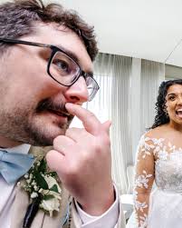 Getting ready to shoot a wedding today in Niagara Falls. Totally forgot to  share these photos from Marie & Mike's wedding last weekend. Thanks to  @brandondacosta for having me 2nd for this