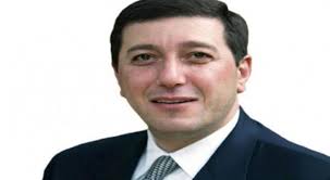 وفي أول ردود الفعل الخارجية، قال الديوان الملكي السعودي. Ø¥Ù†Ù‡Ø§Ø¡ Ù…Ù‡Ø§Ù… Ø¨Ø§Ø³Ù… Ø¹ÙˆØ¶ Ø§Ù„Ù„Ù‡ ÙƒÙ…Ù…Ø«Ù„ Ù„Ù„Ù…Ù„Ùƒ Ù„Ø¯Ù‰ Ø§Ù„Ø³Ø¹ÙˆØ¯ÙŠØ© Ø±Ø¤ÙŠØ§ Ø§Ù„Ø¥Ø®Ø¨Ø§Ø±ÙŠ
