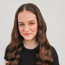 Nancy Quigley's Instagram, Twitter & Facebook