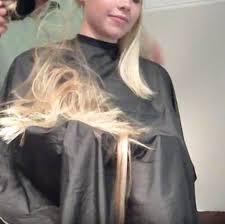 She went from way past her waist to a bob haircut so watch the prepping than the big makeover. Pin On Hair Cuts