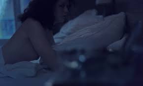 Maisie Williams nude side boob scenes in TV Show The New Look (2024) s1e1-3