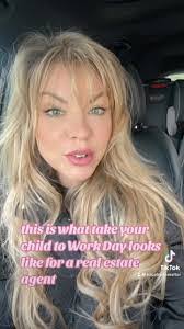 Erika Travis's Instagram, Twitter & Facebook