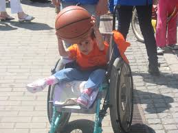 Credit de nevoi curente cu destinatie imobiliara. Copiii Cu Nevoi Speciale InvingÄƒtori De DouÄƒ Ori RÄƒsunetul