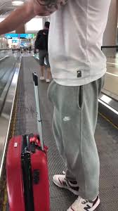 Sweatpants Dickprint - ThisVid.com