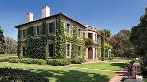 Why Angelina Jolie Taylor Swift And More Are Renovating L A S Historic Mansions In 2020 Historic Mansion Mansions Expensive Houses