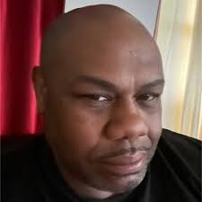 Swift Welcomes Brett Stewart as our New VP of Owner Relations! Brett is a  native of Arizona who lives off sunshine and heat. He grew up in a large,  tight-knit family who