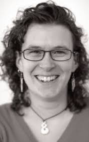 Laura Drane's Instagram, Twitter & Facebook