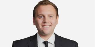 Commonwealth gatekeeper to exit