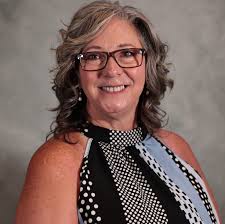 One thing wid Jamaicans is that dem ago behave extra when them a play  dominoes