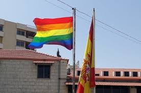 Encontre ofertas imperdíveis no ebay em bandeiras da espanha colecionáveis. Embaixada Da Espanha No Libano Ica Bandeira Lgtbi Embassy Brasilia