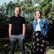 Hij was ten tijde van de dodelijke doop de praeses van reuzegom. Sven Mary Verdedigt Vader Van Sanda Dia Ik Ga Die Studenten Tegen Elkaar Opzetten Ik Ga Ze Gek Maken Feedc