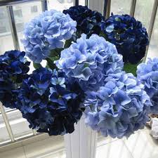 Black And Sky Blue Flowers Navy Blue Flowers Silk Hydrangea Navy Blue Wedding Etsy Blue Wedding Flowers Blue Wedding Centerpieces Wedding Flowers Navy Blue