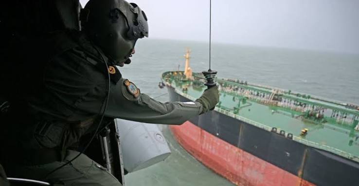 Indian Navy Rescues Injured Seafarer From Oil Tanker Off Mumbai Despite Severe Weather