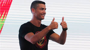 Cristiano ronaldo dos santos aveiro. Juventus Turin Cristiano Ronaldo Gibt 20 000 Euro Trinkgeld Fussball Bild De