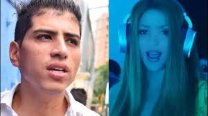 John Kelvin se burla de Shakira tras tiradera a Piqué: “Perdedora”