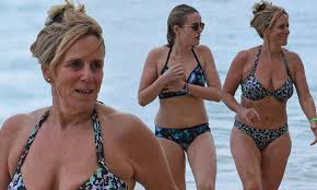 Laugher had become britain's first ever diving olympic champion when winning gold alongside chris mears in rio five years ago, but has been diving with. Jeremy Clarkson S Estranged Wife Frances Cain Kicks Up The Surf In Bikini Daily Mail Online