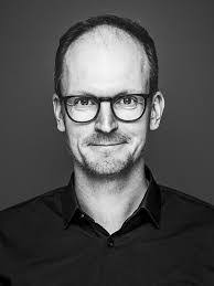 Mike Hahne's Instagram, Twitter & Facebook