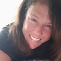 Teresa Cadle's Instagram, Twitter & Facebook