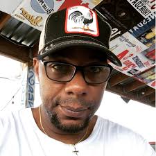 Meet Studio City Photographer, Actor, and Comedian: Ian Salmon