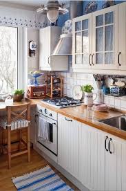 This Is How The Kitchen In The House I Grew Up Should Look Like Country Yet Modern Kitchen Design Small Kitchen Remodel Small Cottage Kitchens