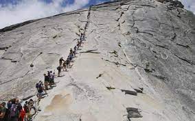 6 Of America S Most Dangerous Hiking Trails National Parks Yosemite Hikes Hiking Tours