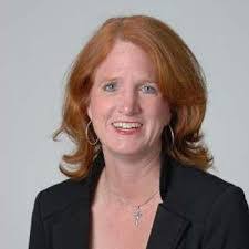 Ashley Dowling's Instagram, Twitter & Facebook