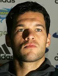 Michael ballack ist ein ehemaliger fußballspieler aus германия. Die 10 Besten Ideen Zu Michael Ballack Fussball Michael Ballack Dfb